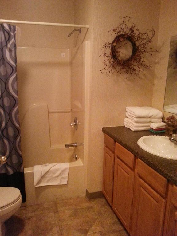 Taneycomo Lakefront Resort Bull Creek ห้อง รูปภาพ