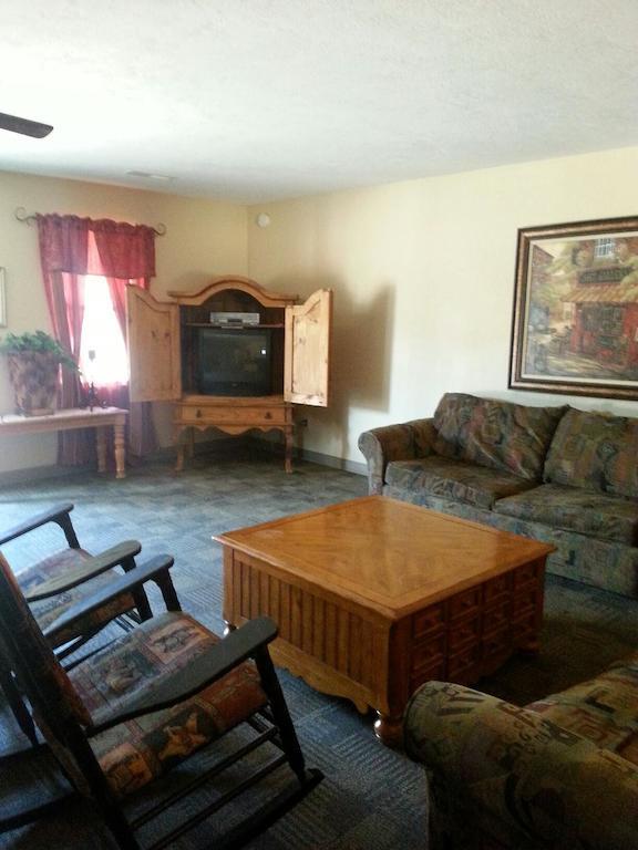 Taneycomo Lakefront Resort Bull Creek ภายนอก รูปภาพ